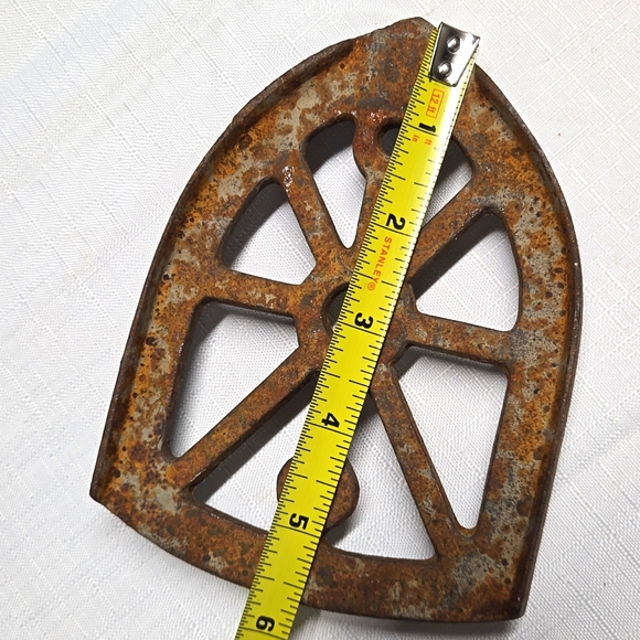 Vintage Antique Sad Iron Trivet Stand Rustic Patina Metal Cast Iron Primitive - Picture 16 of 17